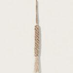Wandhanger met schelpen en touw