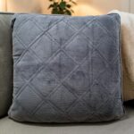 Luxe velvet kussen vergrijsd blauw 50x50 cm