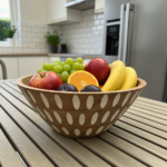Houten schaal met ingelegd patroon – warme naturel tint - Afbeelding 3